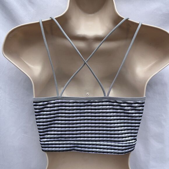 Colsie Striped Crop Tank Top Black White Gray Size M - Picture 2 of 9
